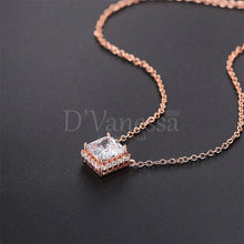 Cargar imagen en el visor de la galería, Collar Square Brillante