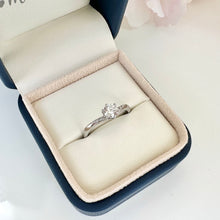 Cargar imagen en el visor de la galería, Destello de Amor
