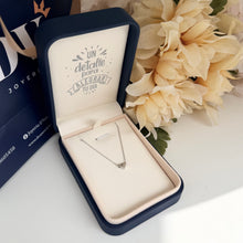 Cargar imagen en el visor de la galería, Collar Lil Hearth
