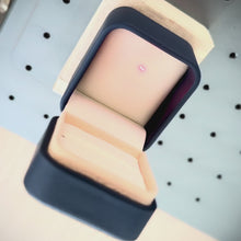 Cargar y reproducir el video en el visor de la galería, Anillo Amor Infinito Plata
