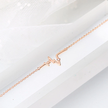 Cargar imagen en el visor de la galería, Collar Tierno Latido
