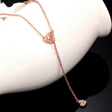 Cargar imagen en el visor de la galería, Collar Corazón Suspendido
