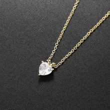 Cargar imagen en el visor de la galería, Collar Corazón Limpio
